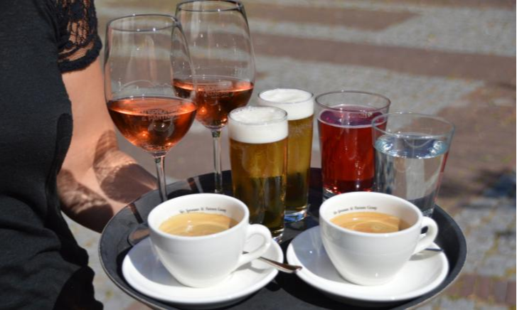 Rondje op het terras